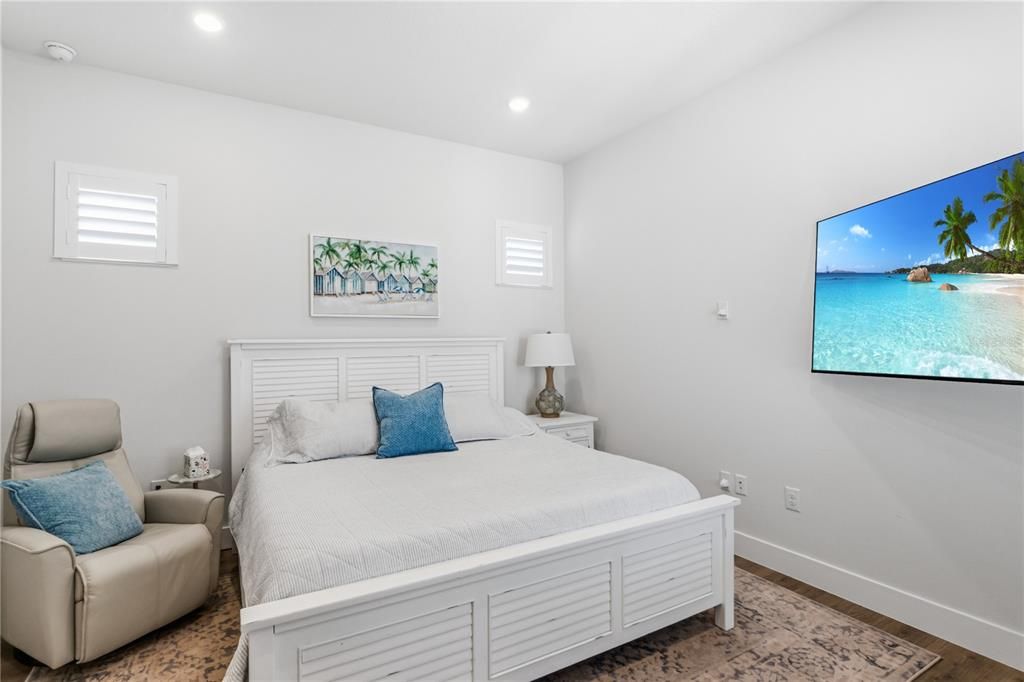 Activo con contrato: $679,000 (3 camas, 2 baños, 2218 Pies cuadrados)