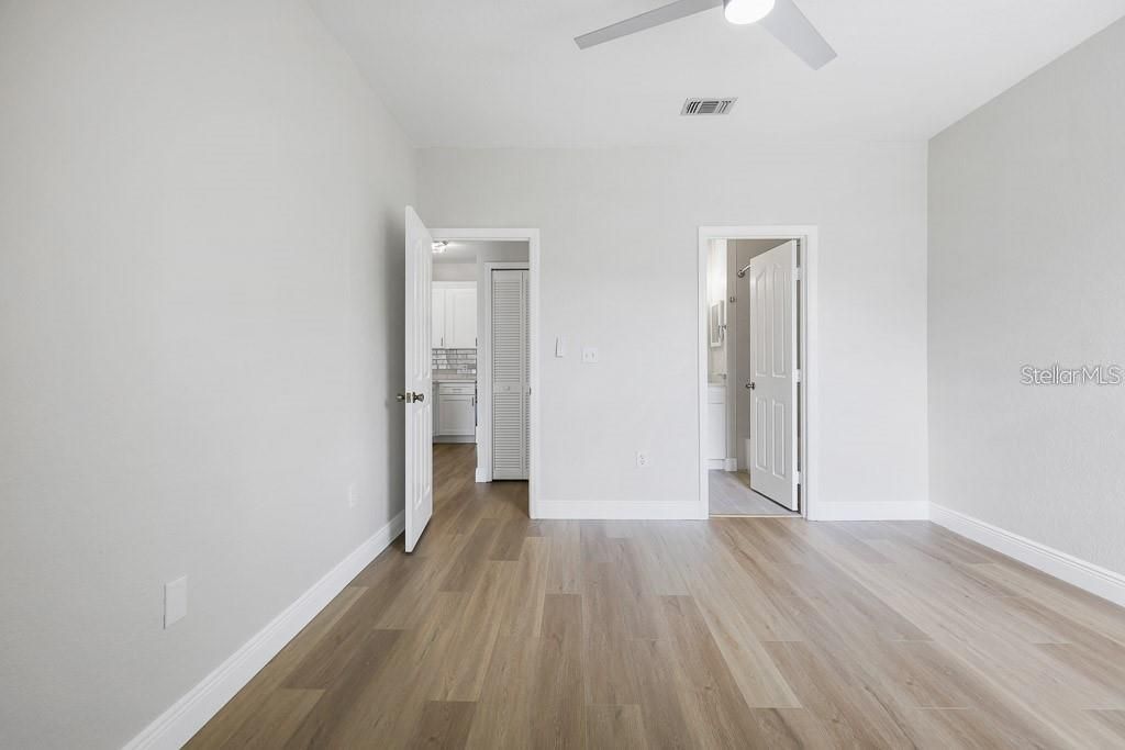 Activo con contrato: $1,650 (2 camas, 2 baños, 1068 Pies cuadrados)