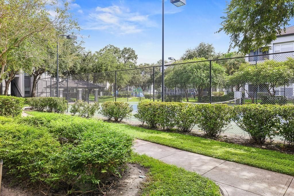 Activo con contrato: $1,650 (2 camas, 2 baños, 1068 Pies cuadrados)