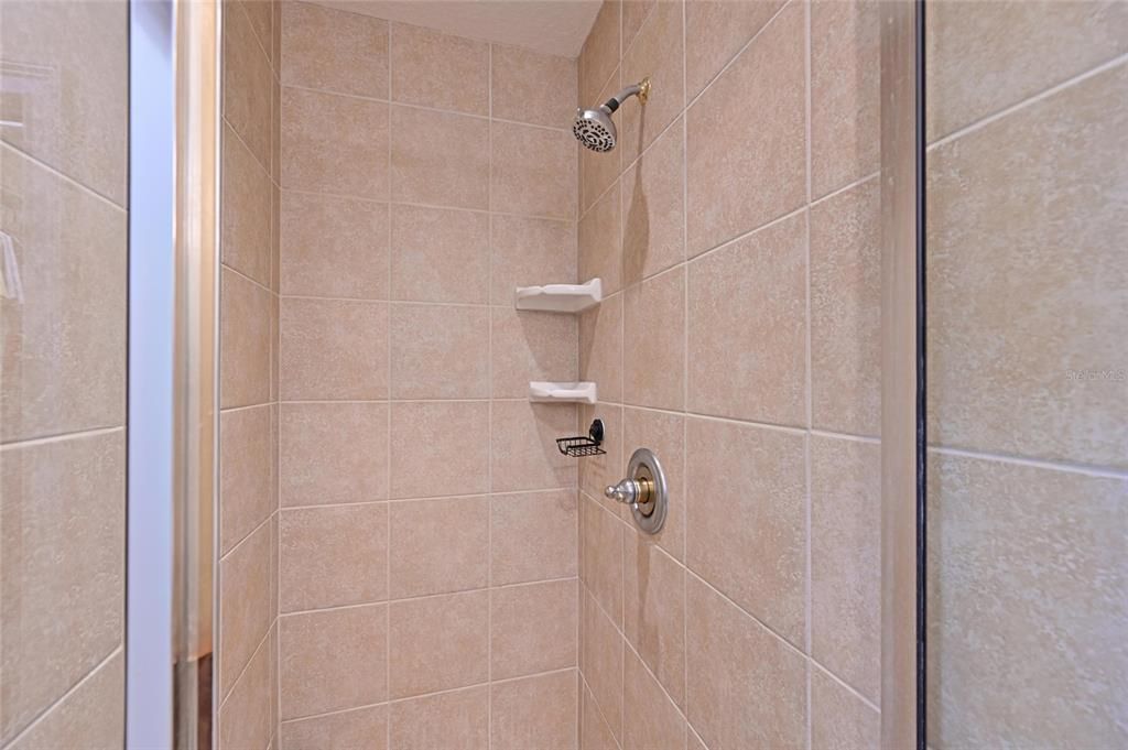 For Sale: $449,900 (2 beds, 2 baths, 1758 Square Feet)
