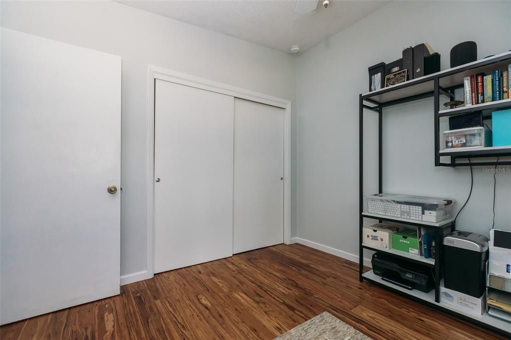 En Venta: $389,900 (3 camas, 2 baños, 2109 Pies cuadrados)