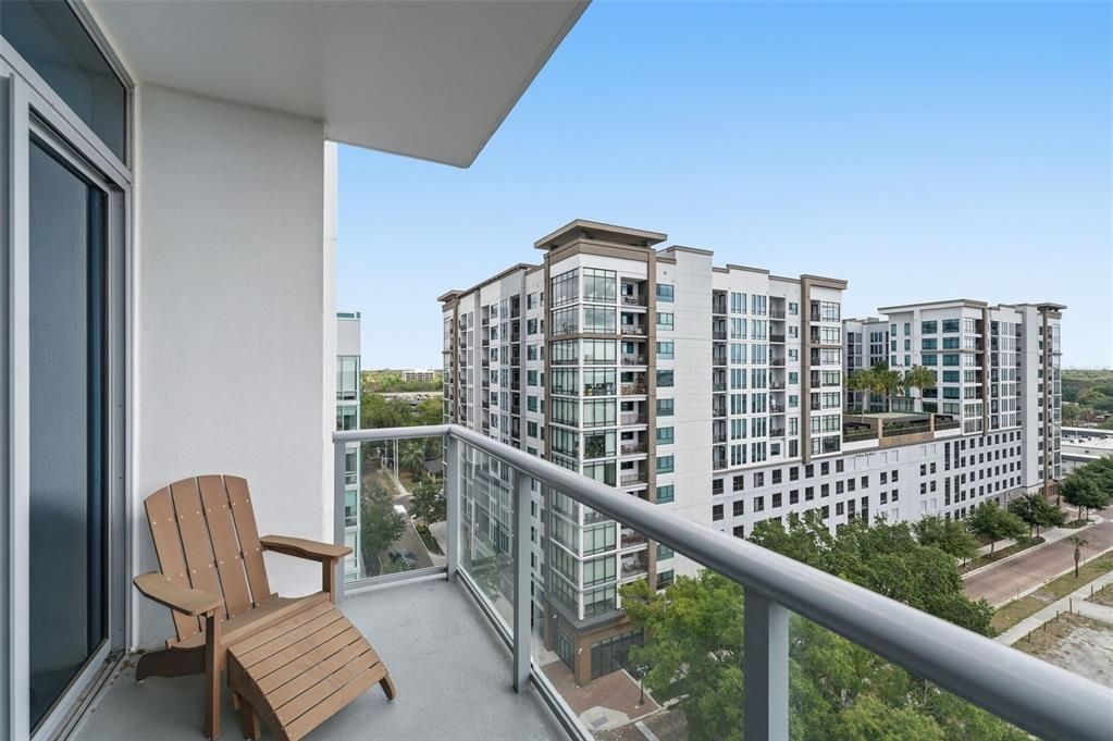 На продажу: $499,999 (2 спален, 2 ванн, 1765 Квадратных фут)