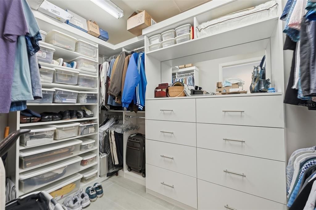 На продажу: $499,999 (2 спален, 2 ванн, 1765 Квадратных фут)