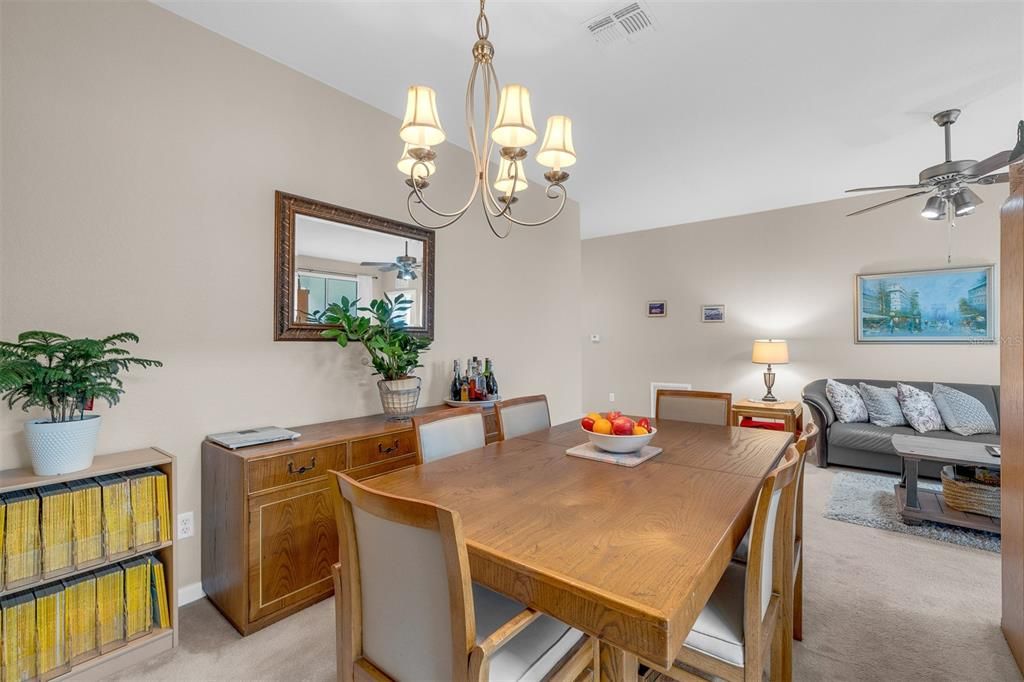 For Sale: $264,900 (3 beds, 2 baths, 1408 Square Feet)