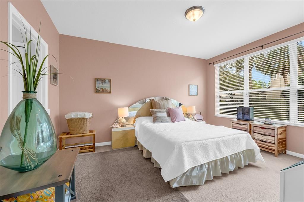 For Sale: $264,900 (3 beds, 2 baths, 1408 Square Feet)