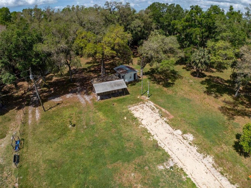 На продажу: $255,000 (10.05 acres)