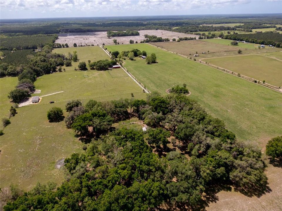 На продажу: $255,000 (10.05 acres)