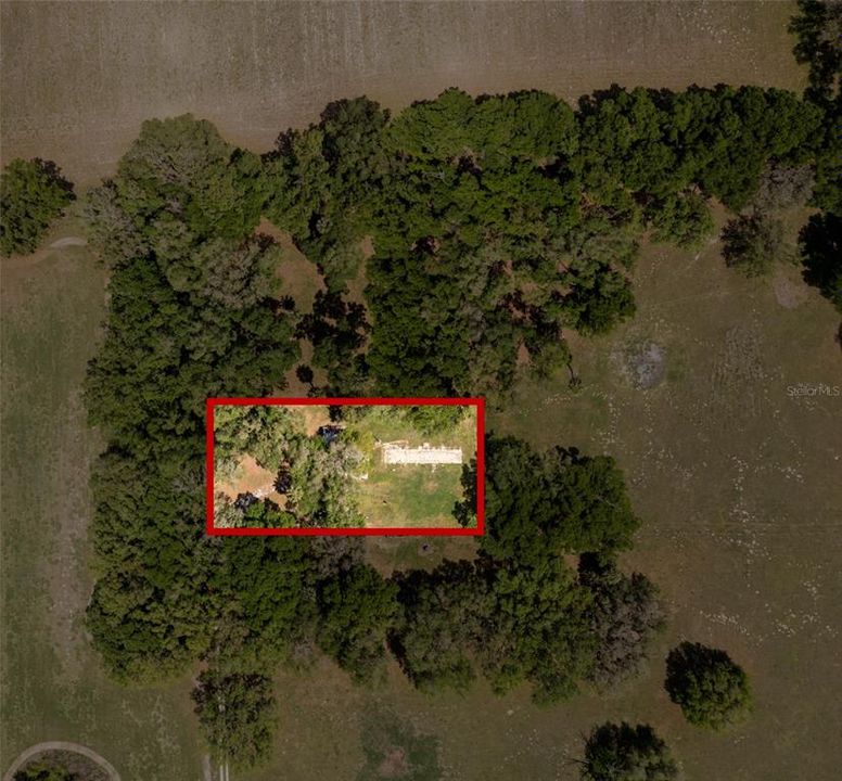 На продажу: $255,000 (10.05 acres)