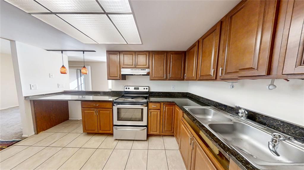 En Venta: $119,000 (2 camas, 2 baños, 922 Pies cuadrados)