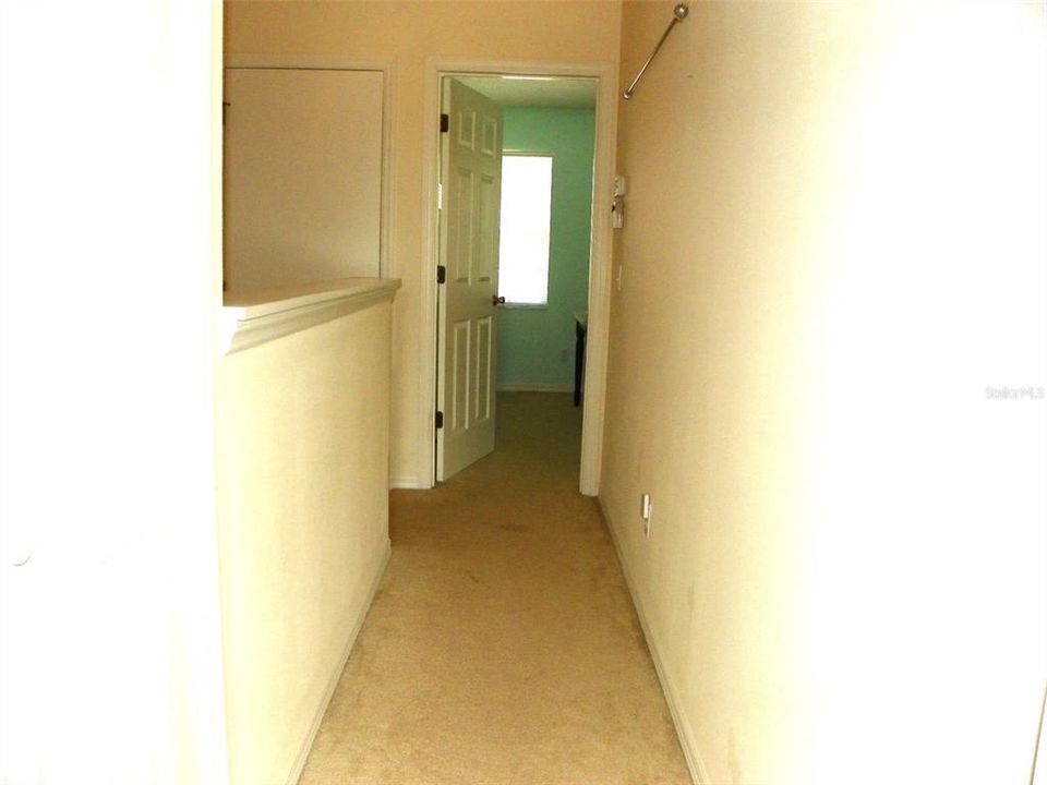 Под контрактом: $215,000 (2 спален, 2 ванн, 1080 Квадратных фут)