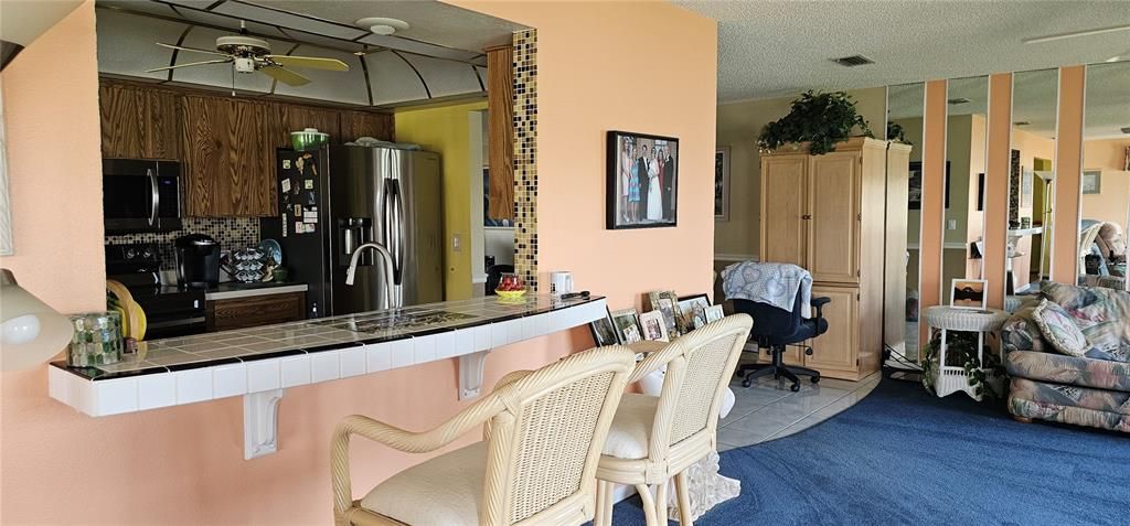 En Venta: $389,000 (2 camas, 2 baños, 1776 Pies cuadrados)