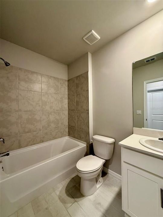 В аренду: $2,200 (2 спален, 2 ванн, 1506 Квадратных фут)