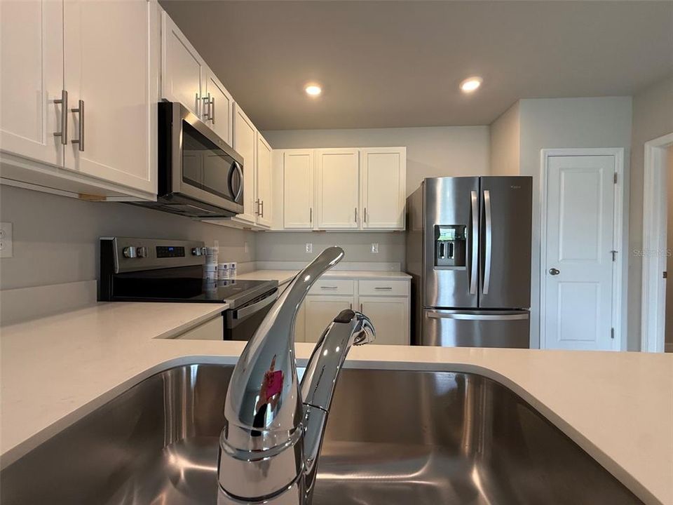 В аренду: $2,200 (2 спален, 2 ванн, 1506 Квадратных фут)