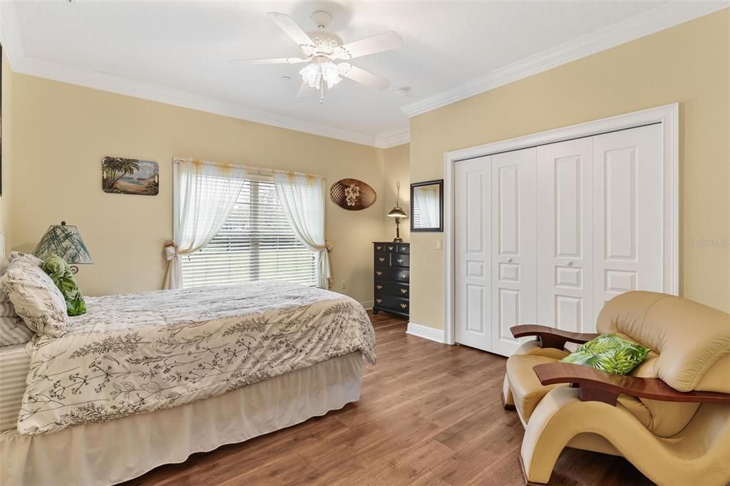 For Sale: $995,000 (3 beds, 2 baths, 3104 Square Feet)