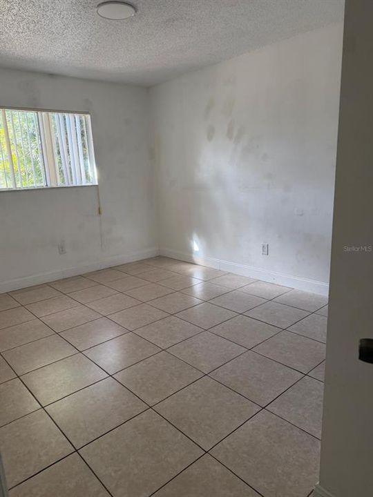 En Renta: $1,650 (3 camas, 2 baños, 1140 Pies cuadrados)