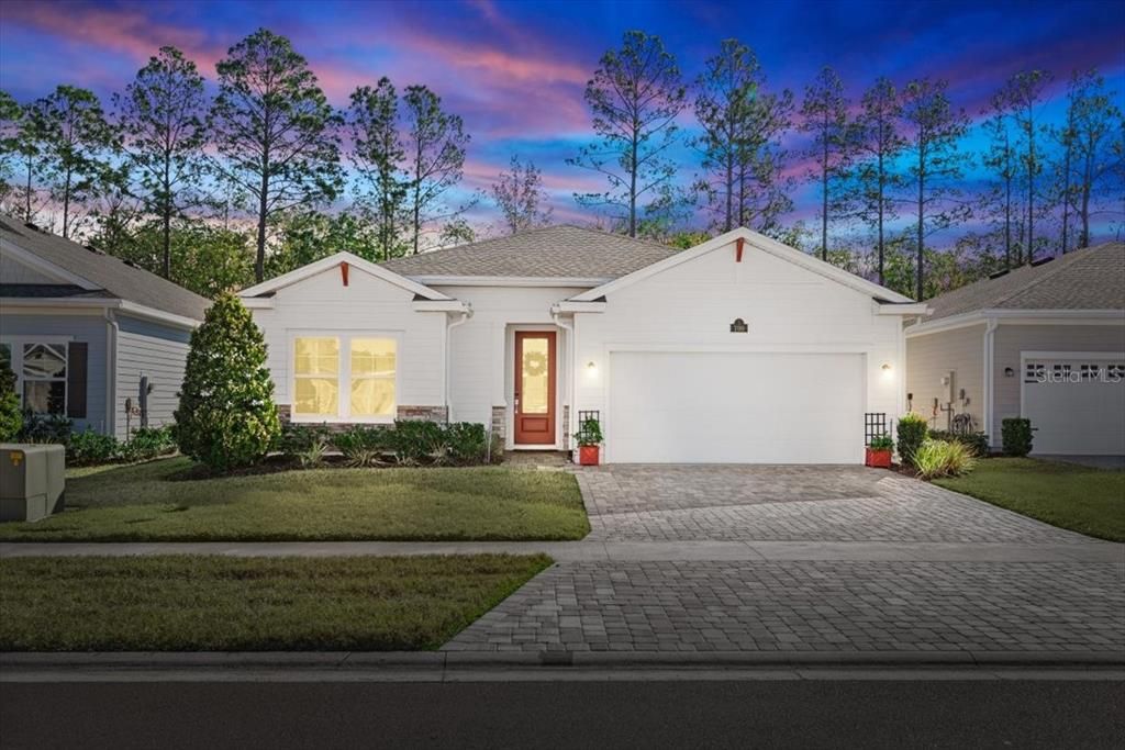 For Sale: $374,900 (2 beds, 2 baths, 1543 Square Feet)