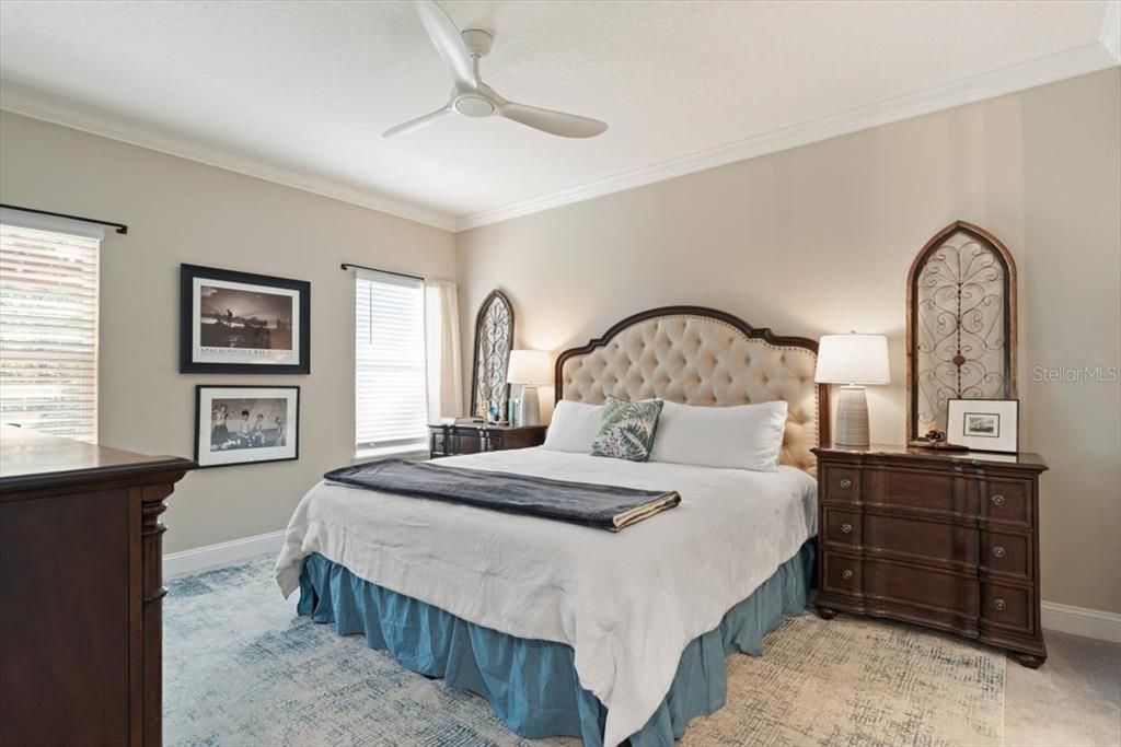 For Sale: $374,900 (2 beds, 2 baths, 1543 Square Feet)