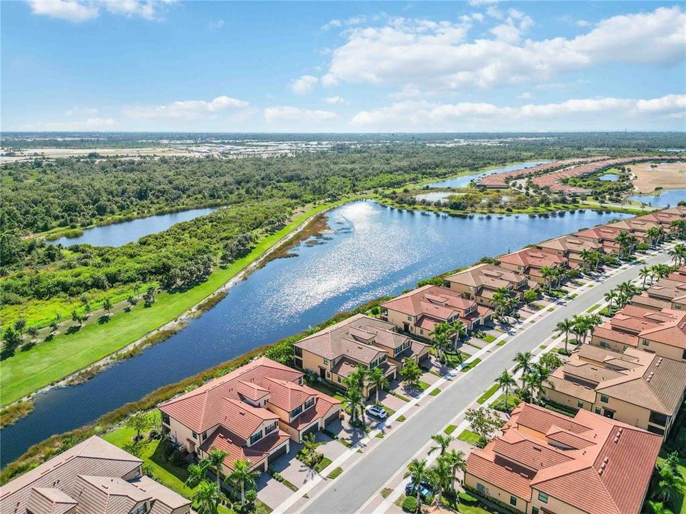 В аренду: $3,500 (3 спален, 2 ванн, 2284 Квадратных фут)