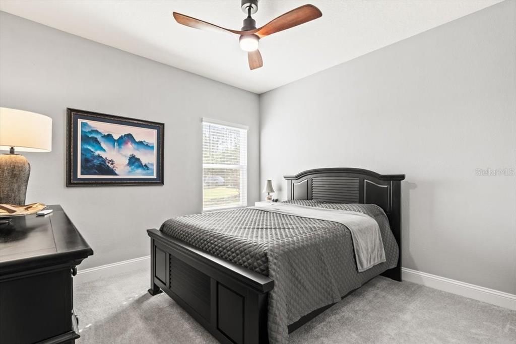 For Sale: $418,900 (2 beds, 2 baths, 1710 Square Feet)
