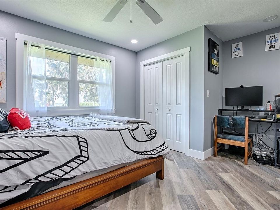 На продажу: $744,000 (4 спален, 3 ванн, 2007 Квадратных фут)