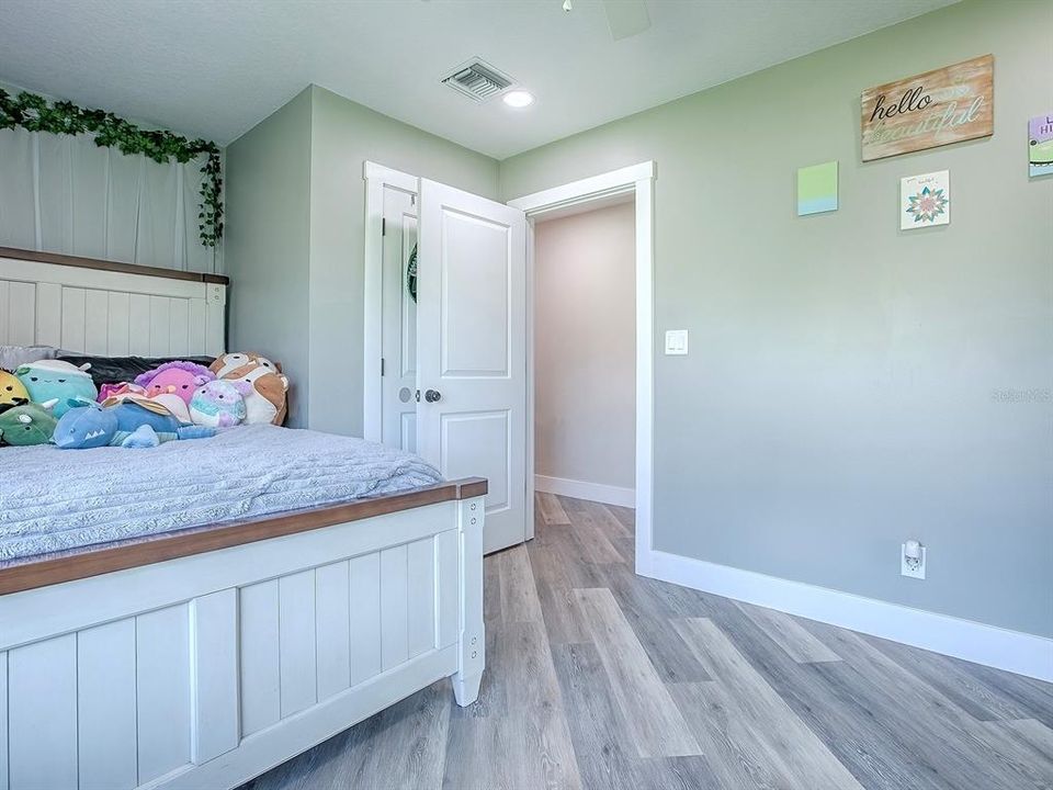 На продажу: $744,000 (4 спален, 3 ванн, 2007 Квадратных фут)