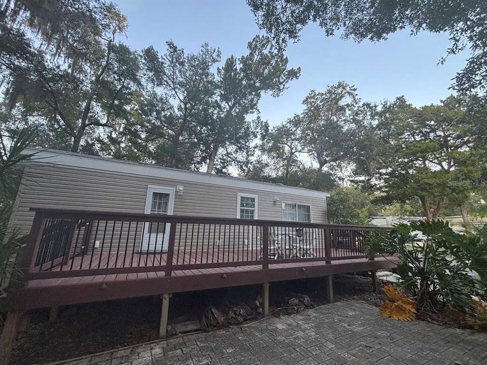 For Sale: $133,000 (1 beds, 1 baths, 518 Square Feet)