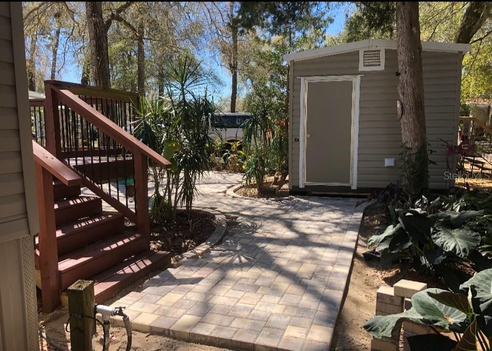For Sale: $133,000 (1 beds, 1 baths, 518 Square Feet)