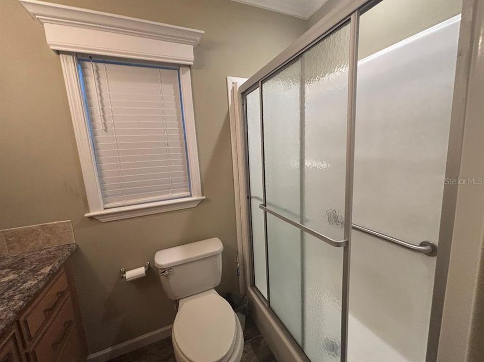 For Sale: $133,000 (1 beds, 1 baths, 518 Square Feet)