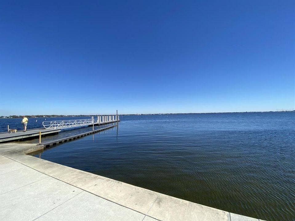 En Venta: $1,150,000 (30.38 acres)