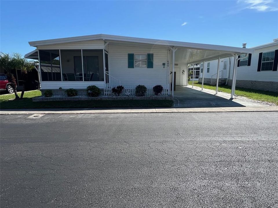 Active With Contract: $78,000 (2 beds, 2 baths, 912 Square Feet)