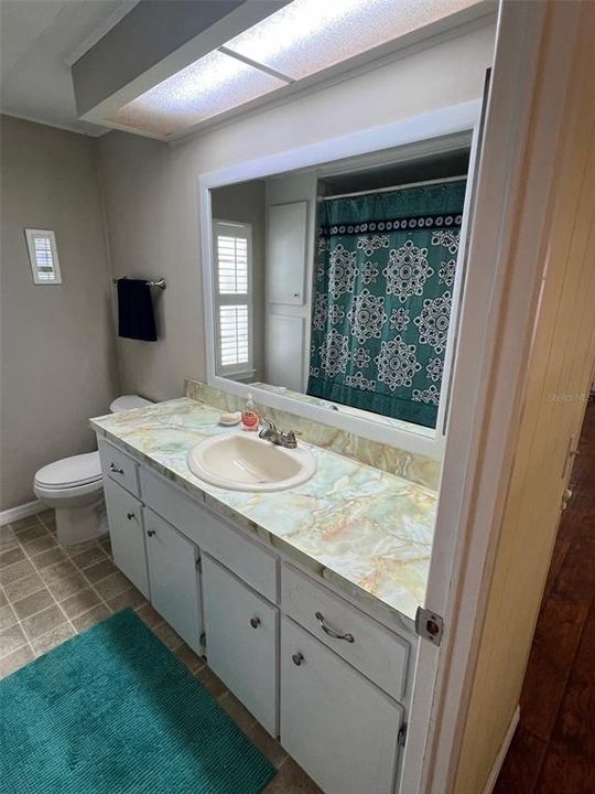 Active With Contract: $78,000 (2 beds, 2 baths, 912 Square Feet)