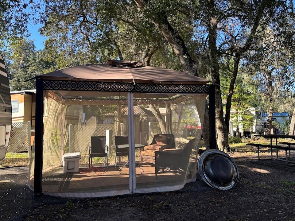 En Venta: $49,000 (0.05 acres)