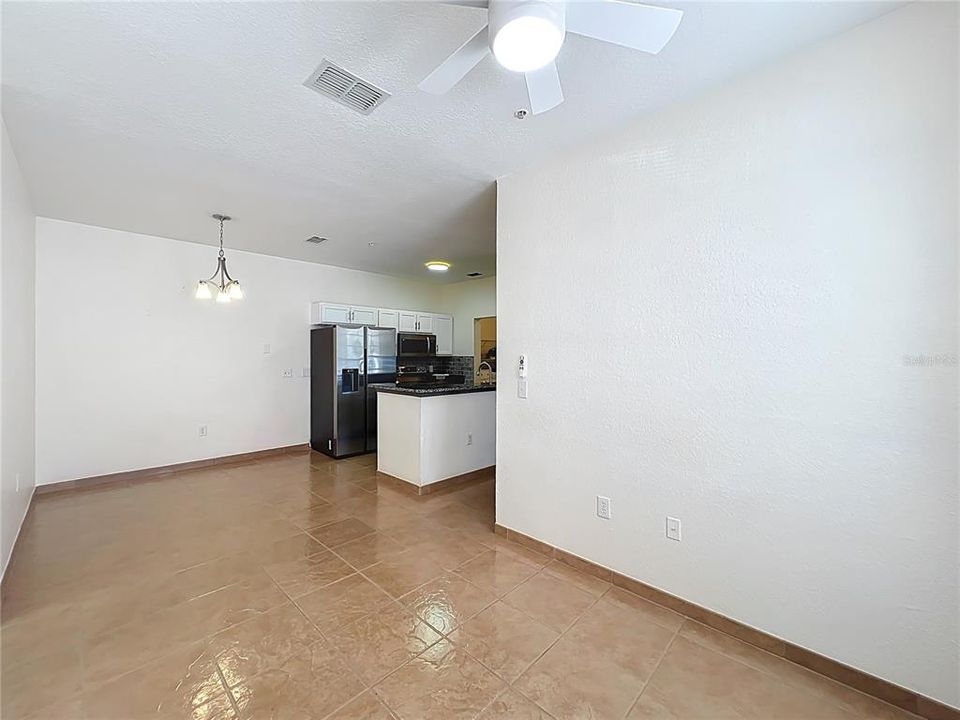 Active With Contract: $225,000 (3 beds, 2 baths, 1282 Square Feet)