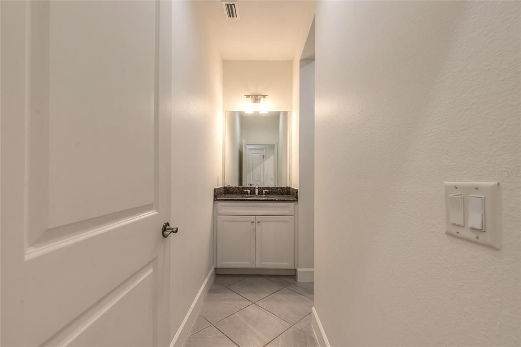 Active With Contract: $445,000 (2 beds, 2 baths, 1608 Square Feet)
