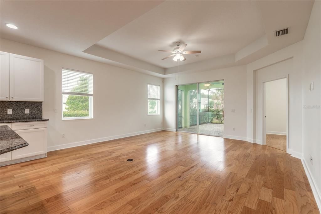 Active With Contract: $445,000 (2 beds, 2 baths, 1608 Square Feet)