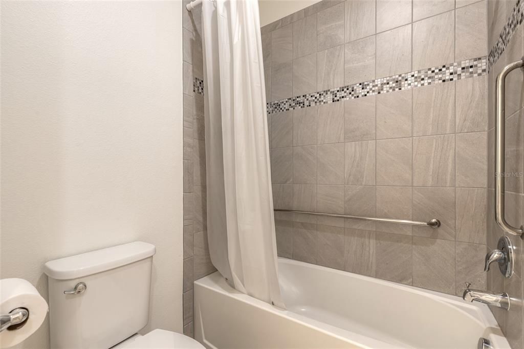 Active With Contract: $445,000 (2 beds, 2 baths, 1608 Square Feet)