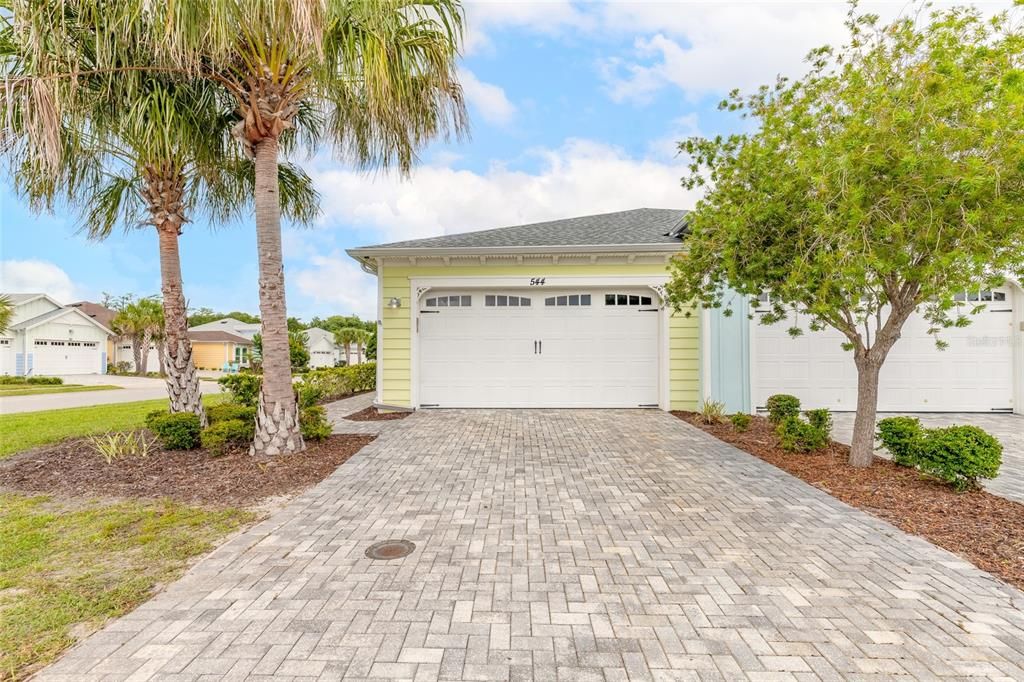 Active With Contract: $445,000 (2 beds, 2 baths, 1608 Square Feet)
