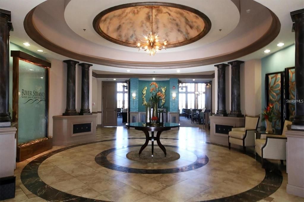 For Rent: $2,100 (2 beds, 2 baths, 1121 Square Feet)