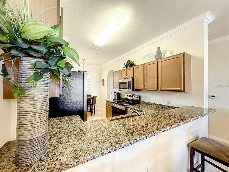 For Rent: $2,100 (2 beds, 2 baths, 1121 Square Feet)