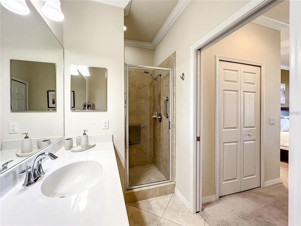 For Rent: $2,100 (2 beds, 2 baths, 1121 Square Feet)