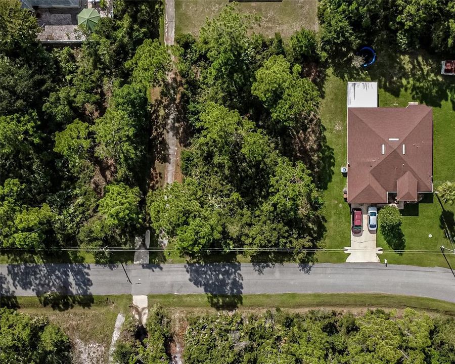 Activo con contrato: $79,900 (0.26 acres)