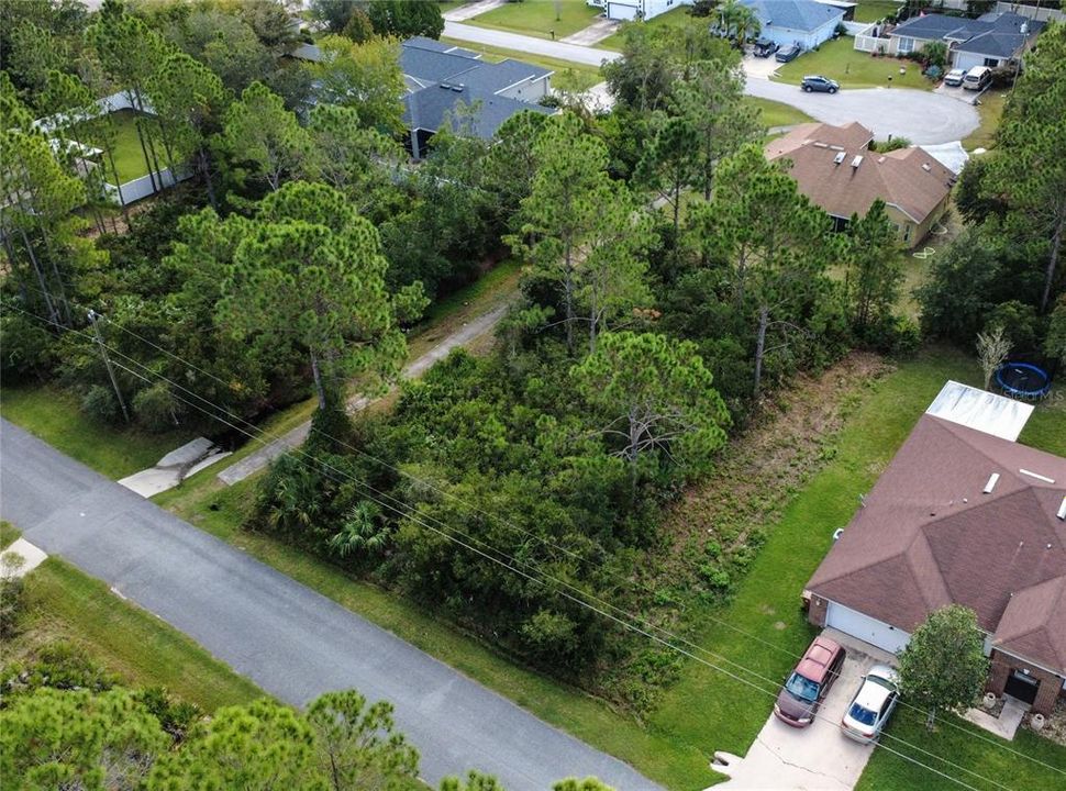 Activo con contrato: $79,900 (0.26 acres)