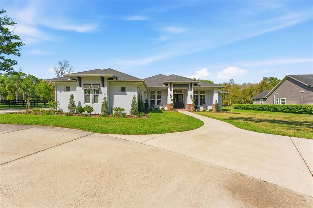 Vendido Recientemente: $2,350,000 (5 camas, 4 baños, 4507 Pies cuadrados)