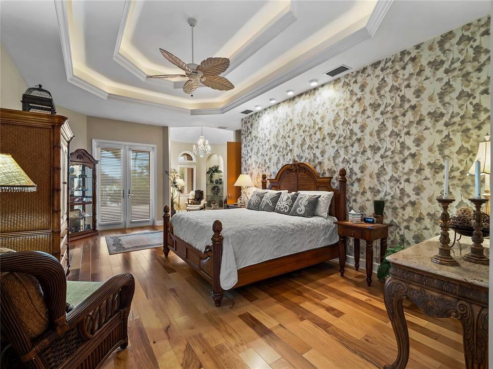 For Sale: $2,199,000 (4 beds, 3 baths, 4210 Square Feet)