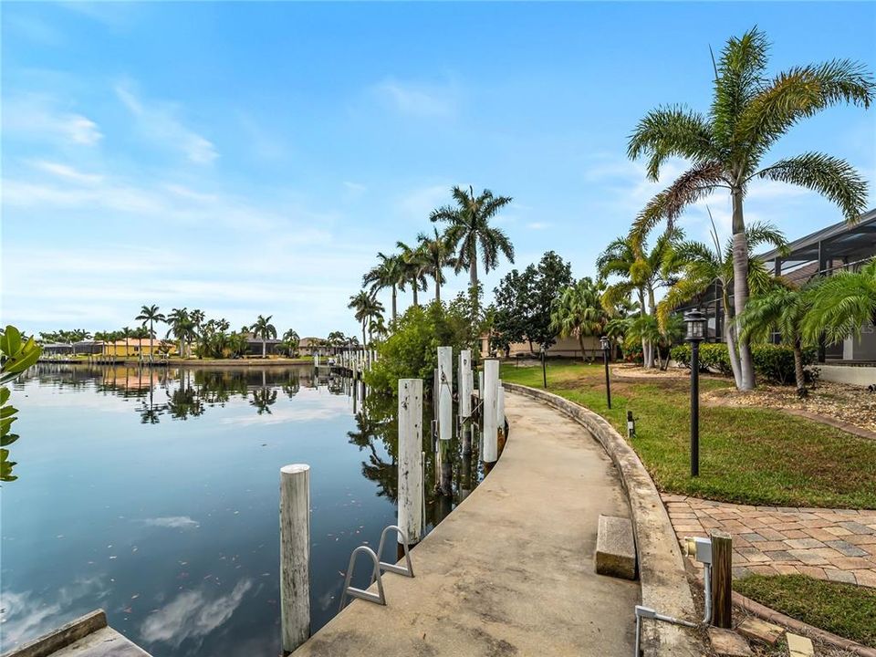For Sale: $2,199,000 (4 beds, 3 baths, 4210 Square Feet)