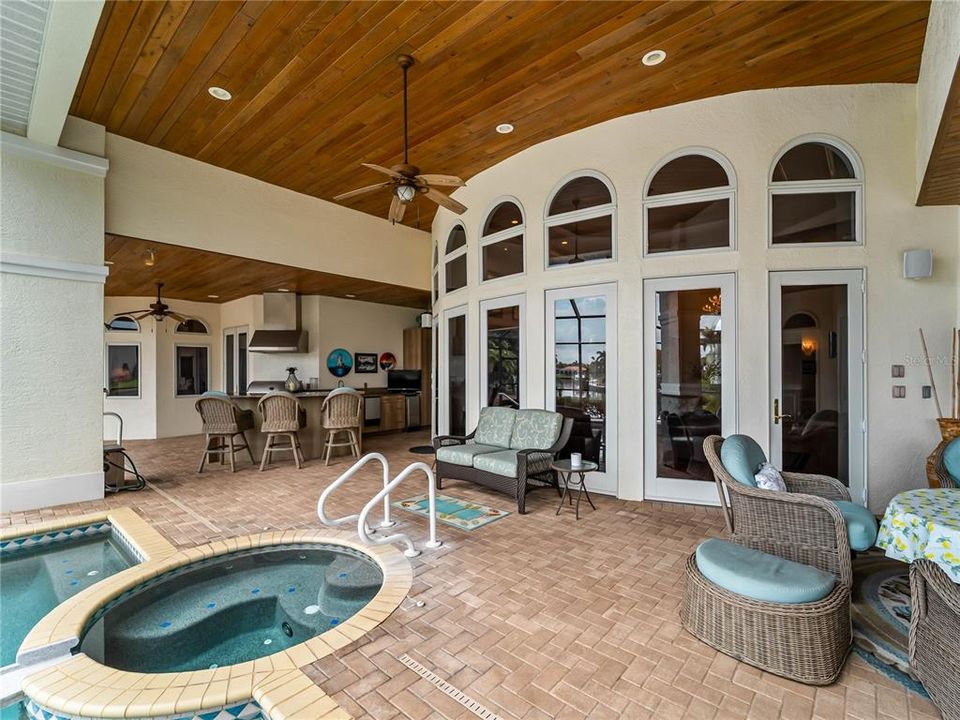 For Sale: $2,199,000 (4 beds, 3 baths, 4210 Square Feet)
