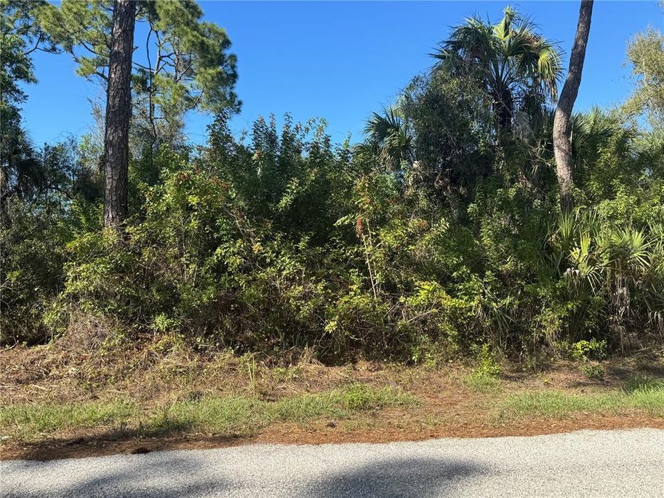 En Venta: $138,000 (0.23 acres)