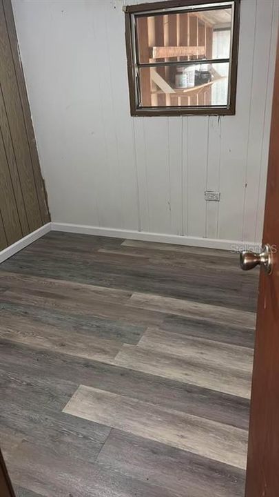 На продажу: $129,000 (2 спален, 1 ванн, 1000 Квадратных фут)