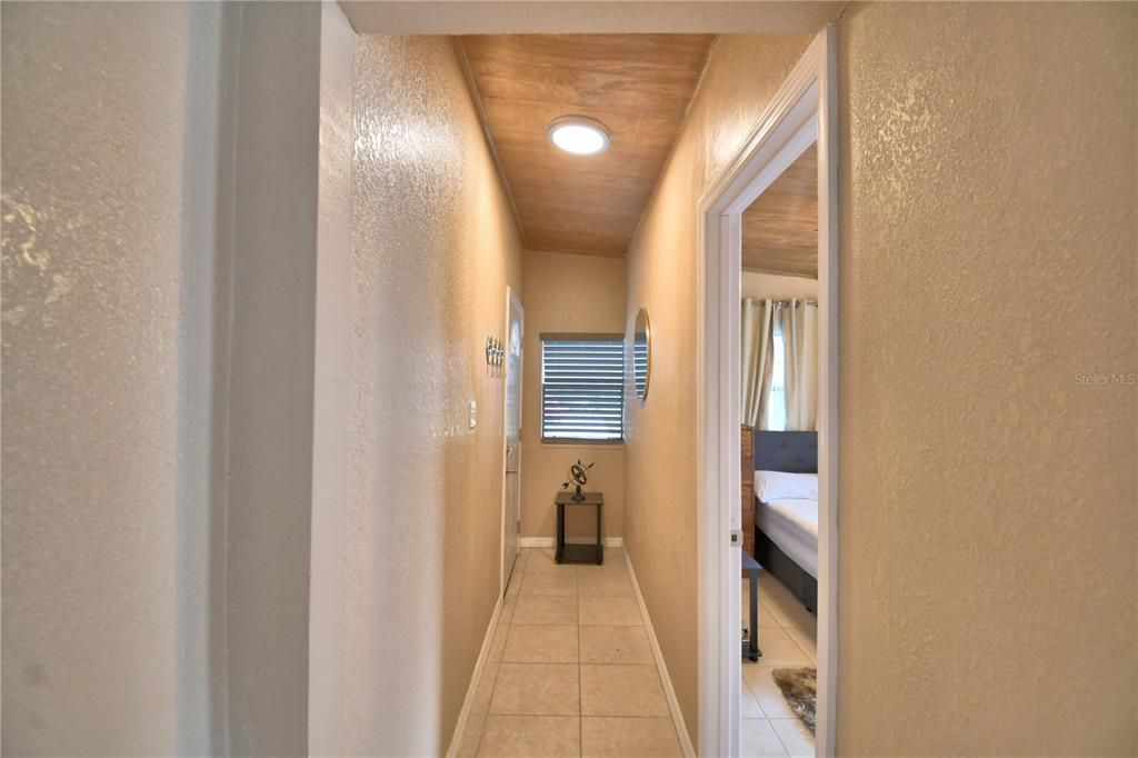 En Venta: $240,000 (3 camas, 2 baños, 1104 Pies cuadrados)