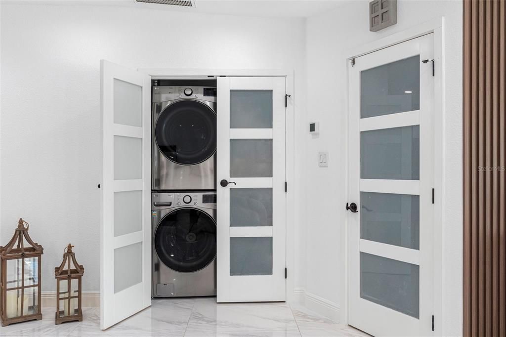 Activo con contrato: $585,000 (4 camas, 3 baños, 1697 Pies cuadrados)